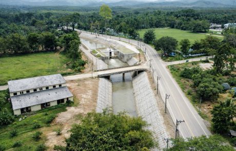 12E5559E-455F-4BD6-B02D-7910CFF28122 크게